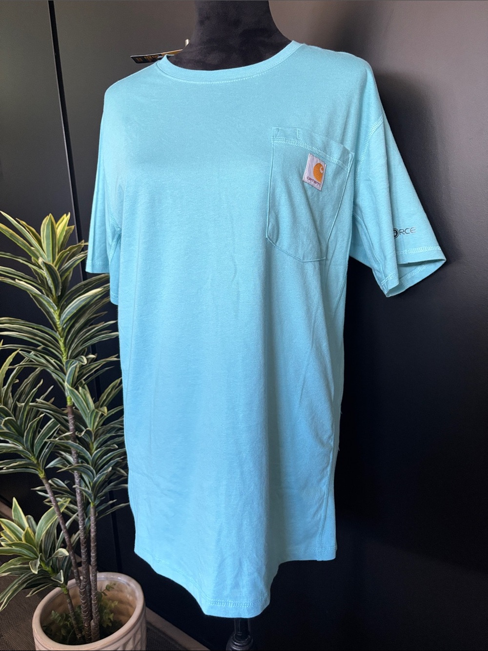 Carhartt Force Relaxed Fit,midweight,UPF 25+, FastDry Sweat wicking,patch pocket